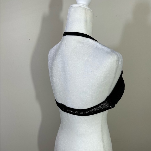 XOXO sz 36C swimsuit top in black. Mesh on the front is not delicate - Picture 6 of 9